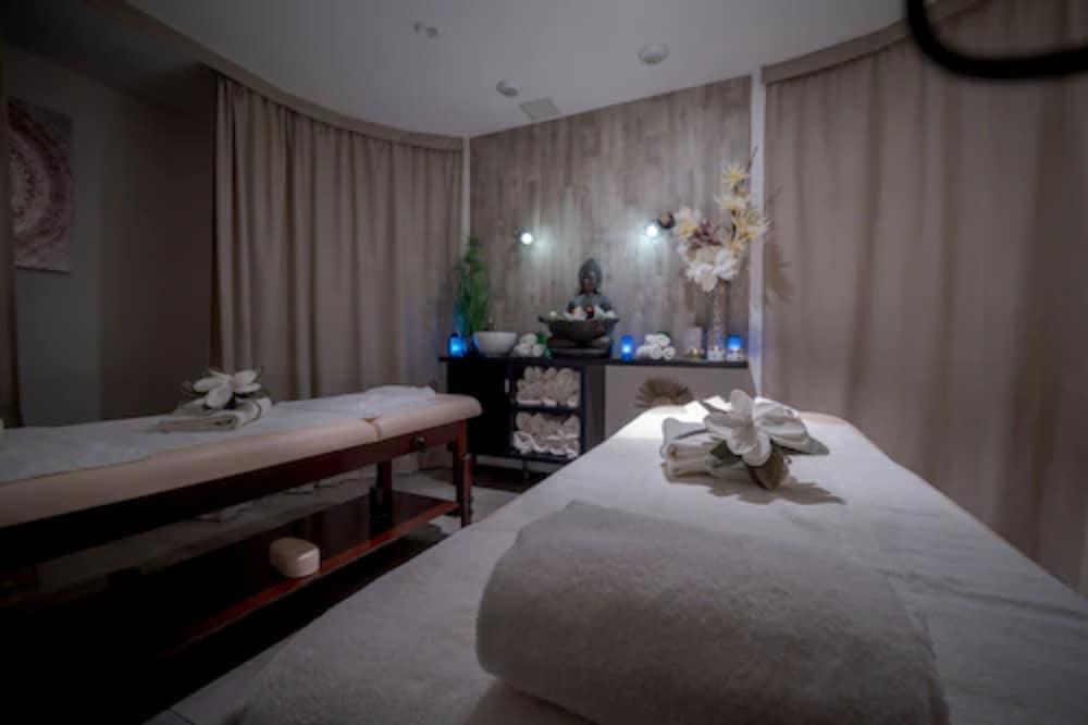 Central Park Hotel & Spa La Rochelle  Bagian luar foto
