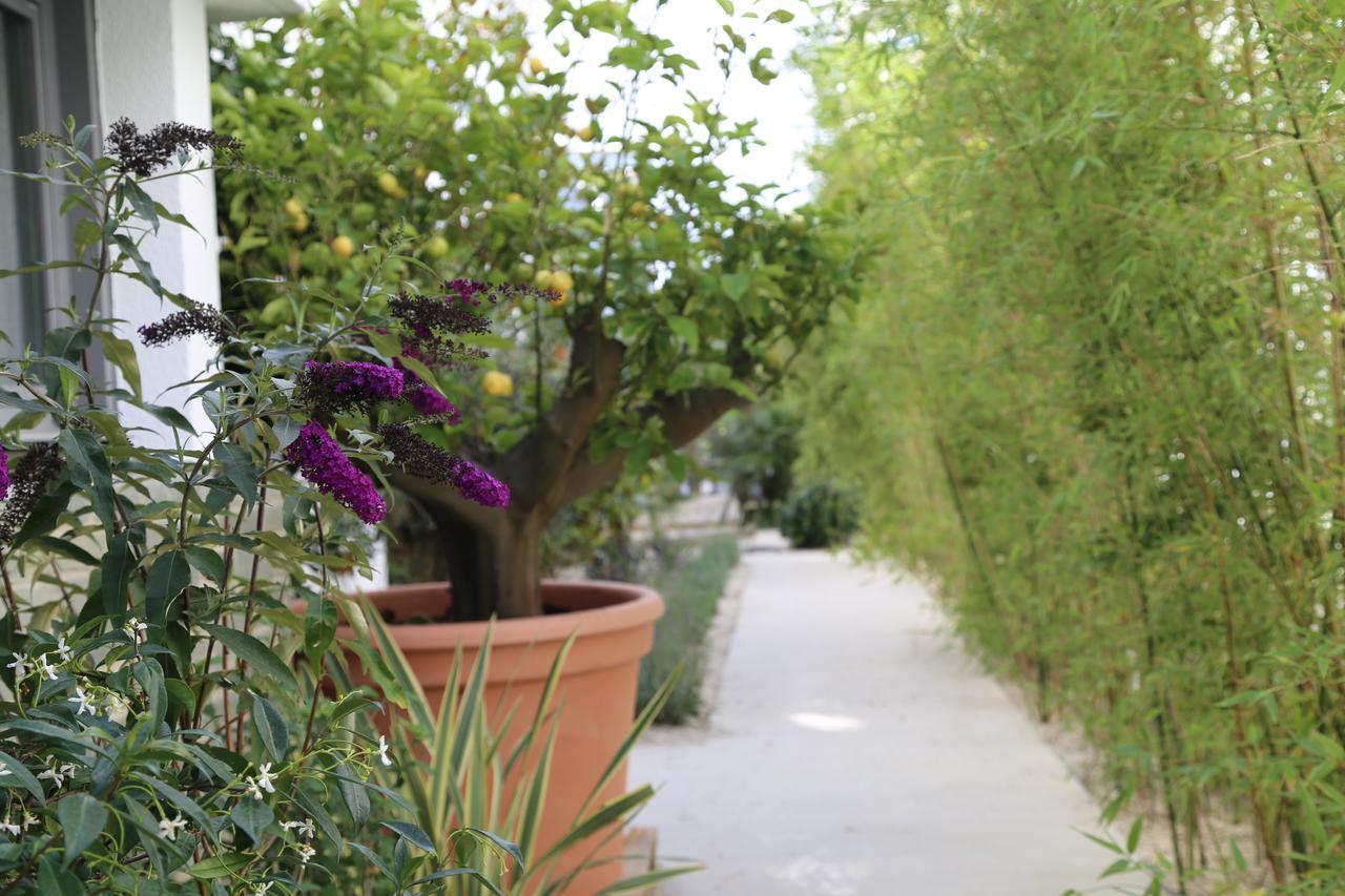 Central Park Hotel & Spa La Rochelle  Bagian luar foto